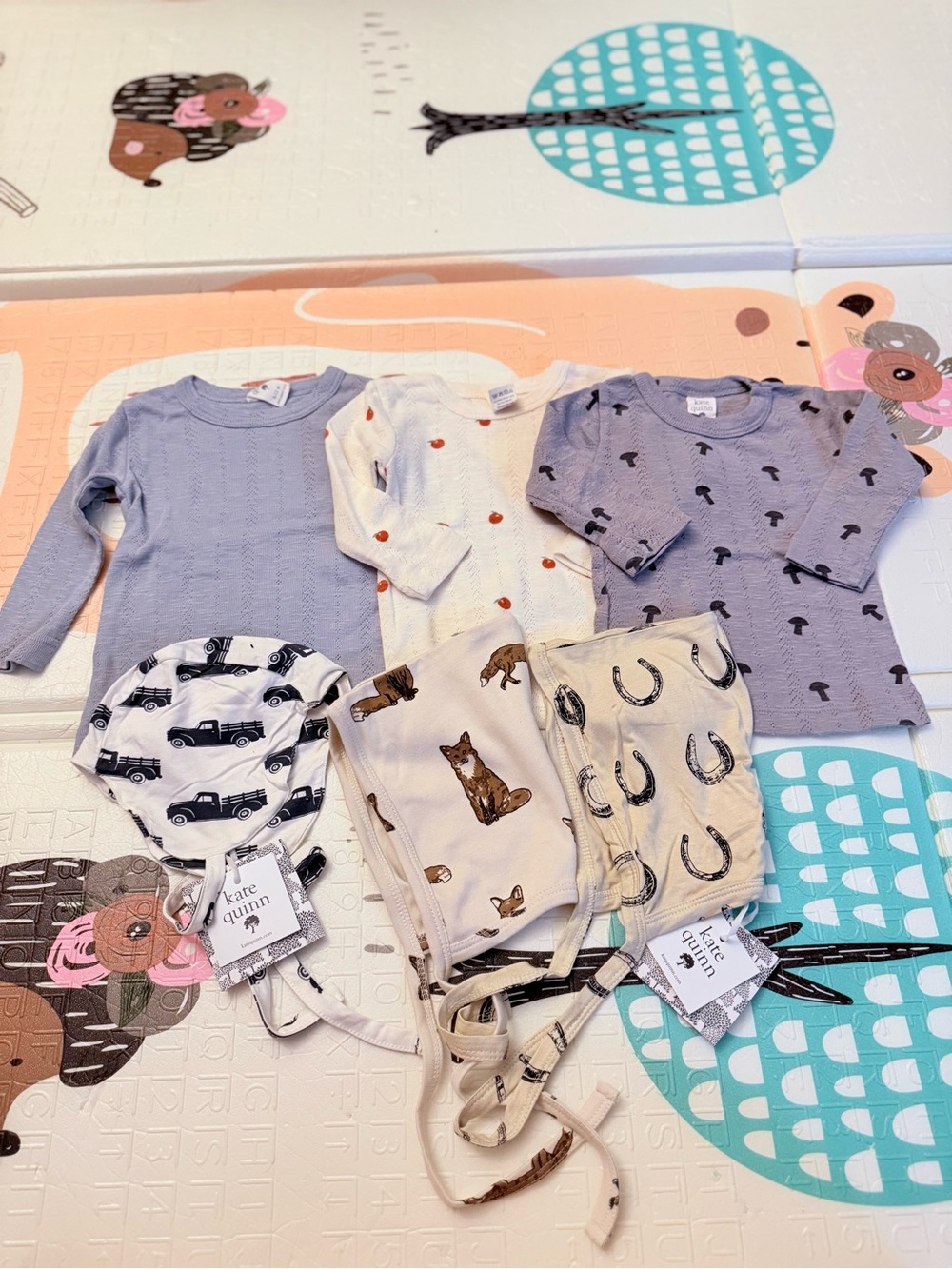 Kate Quinn Organics 6-12 mos Baby Shirt and Hat Neutral Beige Lot
